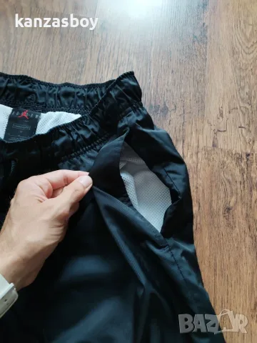NIKE JORDAN SHORT - страхотни къси панталони L, снимка 7 - Спортни дрехи, екипи - 55436378