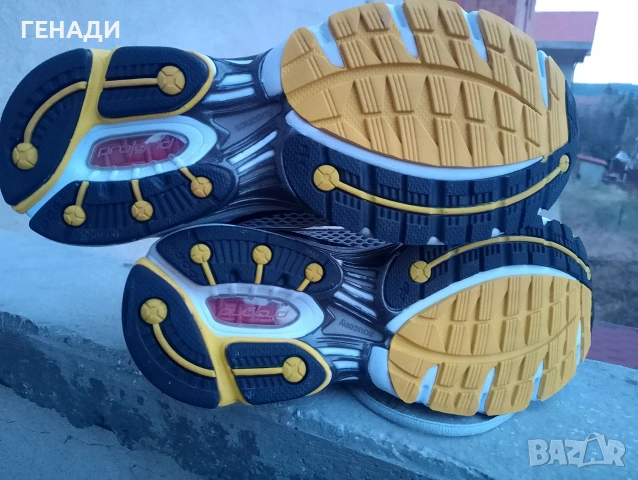 Saucony progrip guide2 номер 43, снимка 16 - Маратонки - 53978825