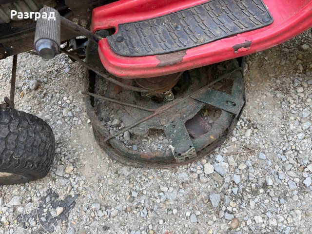 Тракторна косачка MTD LF 130  briggs&stratton  13к.с, снимка 5 - Градинска техника - 54727778