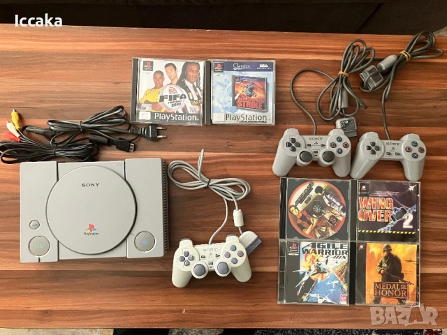 Playstation 1 SCPH-5502 FIFA 2003 (bundle)