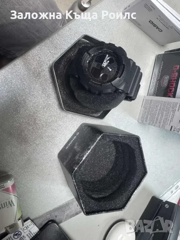 Casio g-shock GA-100