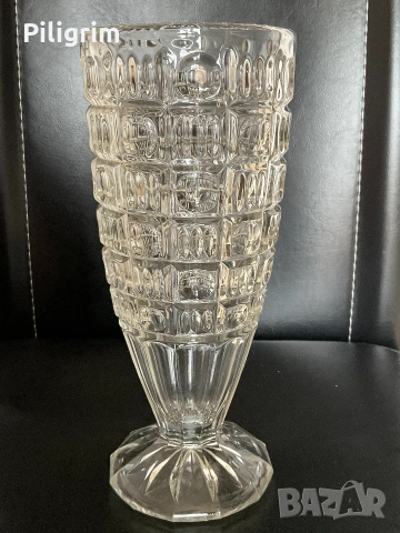 Стъклена ваза - винтидж модел от Cristal d'Arques Франция.