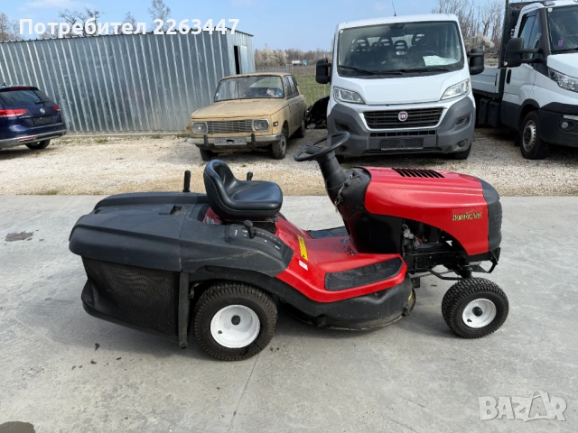 Тракторна косачка Hurricane -Briggs двигател !! Като нова !!, снимка 2 - Градинска техника - 54061558