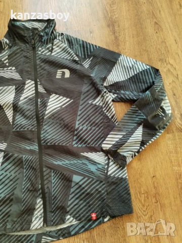 newline jackets - страхотна мъжка ветровка S, снимка 4 - Спортни дрехи, екипи - 54811439