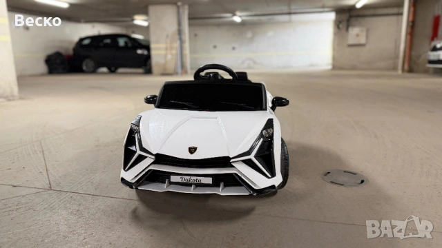     Детска електрическа кола с дистанционно, 12V, много запазена, снимка 6 - Електрически играчки - 54425520