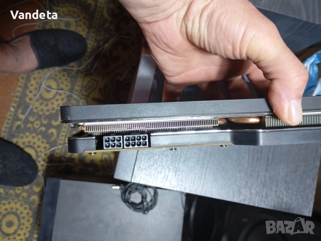 седемпинови графични карти AMD Radeon R9 280X, снимка 8 - Видеокарти - 50081382