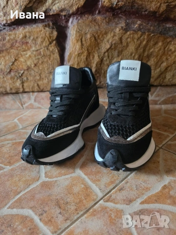 Предлагам сникърси на BIANKI 38 р.Закупени за 220лв. ваши за 60€ обувани 2,3 пъти