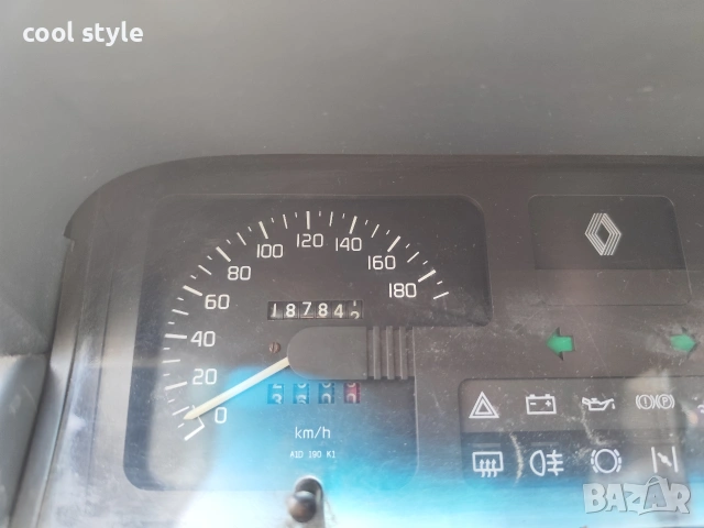 Рено Клио Енерджи , снимка 10 - Автомобили и джипове - 54053688