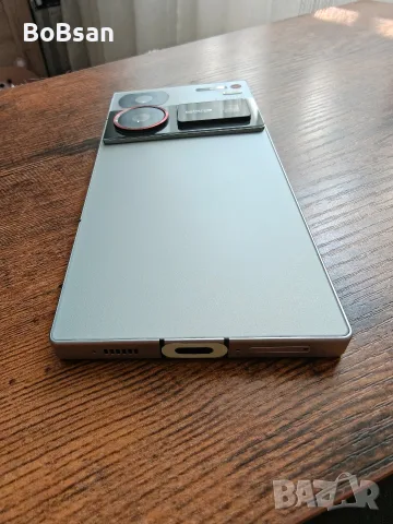 Nubia Z60 Ultra Silver 16/512 Dual Sim, снимка 3 - ZTE - 55461797