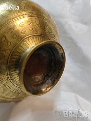 Автентичен индийски ритуален съд Чамбу (Chambu), изработен от дебел и масивен месинг., снимка 15 - Антикварни и старинни предмети - 54649395
