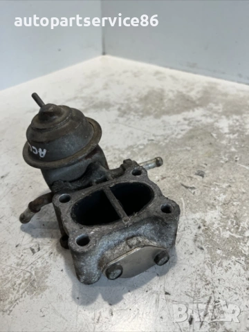 EGR клапан за Honda Accord Mk8 2.2 I-DTEC (2009), снимка 3 - Части - 54453033