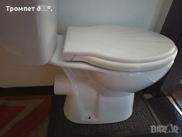 Продавам тоалетна моноблок , снимка 2 - Други стоки за дома - 53175999
