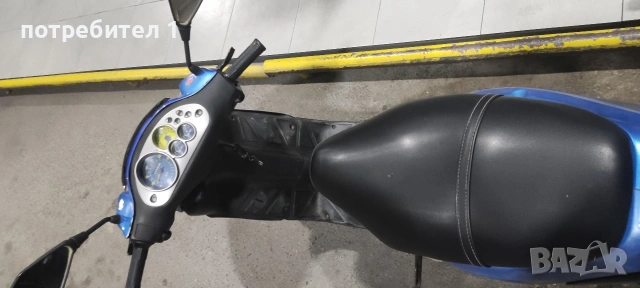 мотопед Piaggio NRG
