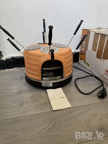 Парти Фурна Пицарник за Мини Пици Emerio Pizzarette PO-116124.1 (За 8 души, 1500W)