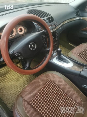 Mercedes E320 редови 6 цилиндъра 230+, снимка 4 - Автомобили и джипове - 54436593