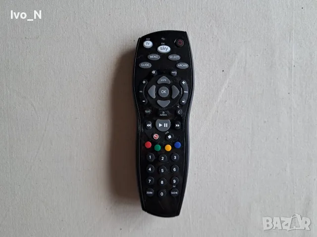 Дистанционно Sky SRC-40.