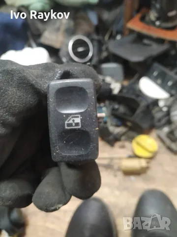 Бутон за ел.стъкла от Vw Polo mk3 , Vw Passat B3 , Seat 