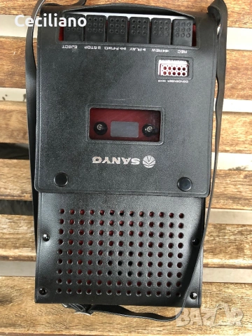 Касетофон Vintage SANYO M2541E-като Нов!, снимка 8 - Радиокасетофони, транзистори - 54654872