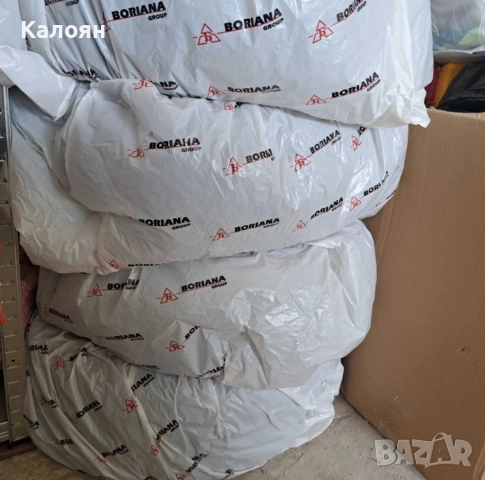 Летни гуми МОМО 235/45/17, снимка 2 - Гуми и джанти - 54065993