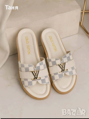 ХИТ МОДЕЛИ ДАМСКИ ЧЕХЛИ LV, снимка 4 - Чехли - 55132961