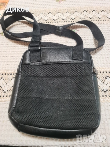 Мъжка чанта Calvin Klein , снимка 2 - Чанти - 54387713