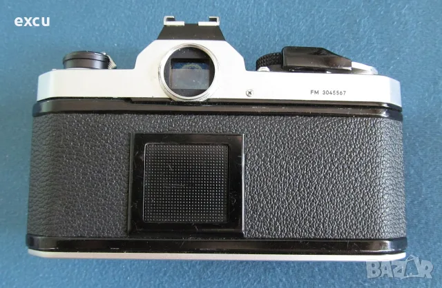 Фотоапарат Nikon FM с обектив Nikkor 50mm F1.8 , снимка 3 - Фотоапарати - 55617268