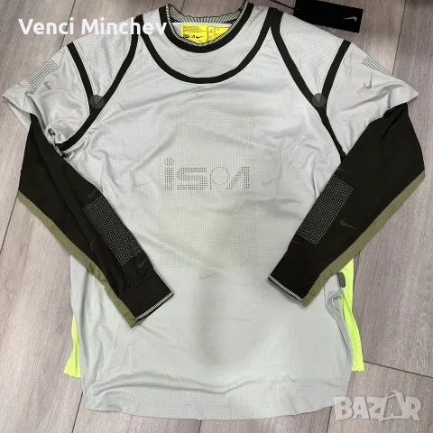 Nike ISPA Long Sleeve Flyknit Top M