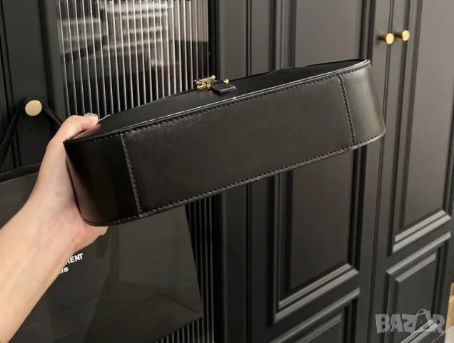 Saint Laurent Le 5 À 7 Hobo Bag – Black, снимка 8 - Чанти - 55417263