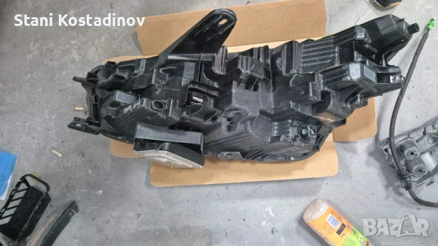 Десен фар за Ford Mustang match e, снимка 8 - Части - 54562800