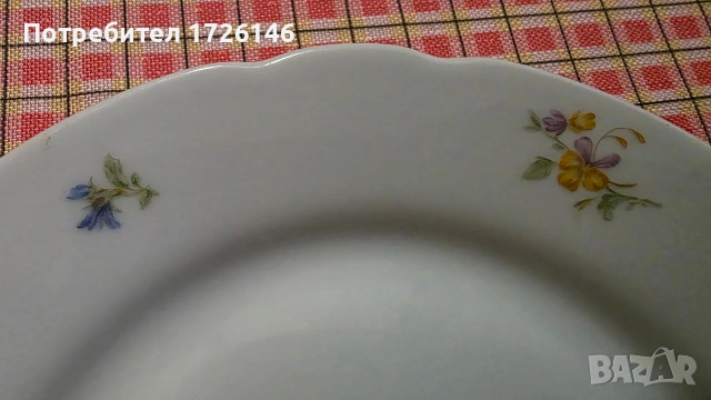 Шведска порцеланова чиния Blomster, снимка 7 - Чинии - 54044393