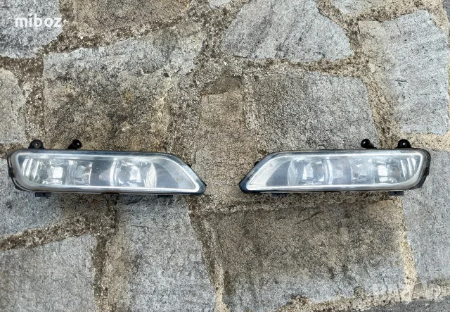Халоген халогени VW Passat B7, снимка 2 - Части - 55661552