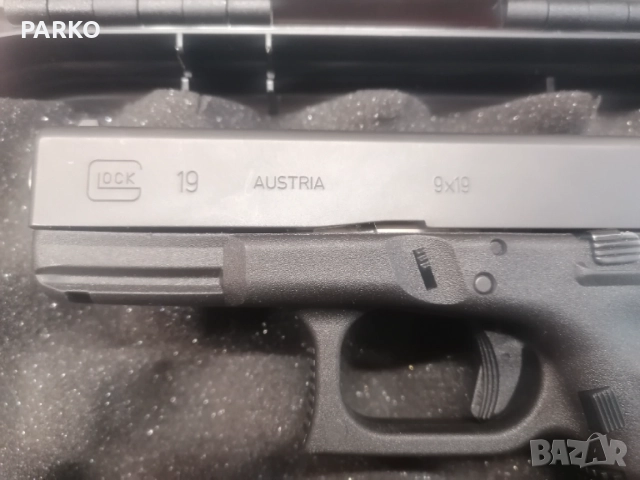 Glock 19 GEN 3 , снимка 4 - Бойно оръжие - 54773888