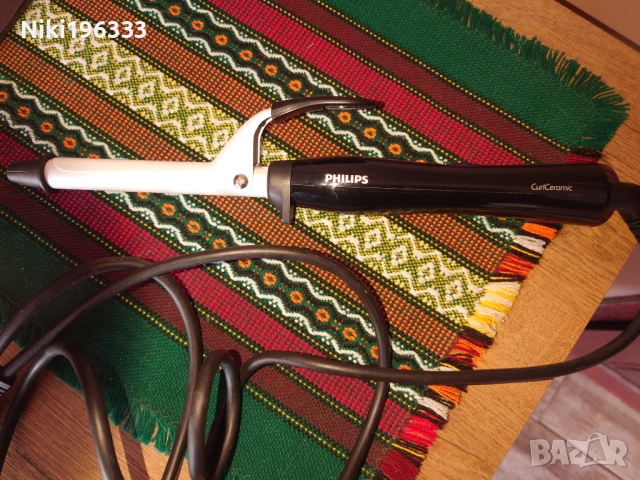 Чисто нова маша за коса Philips HP8602 CurlCeramic (16 mm), снимка 2 - Преси за коса - 54517225