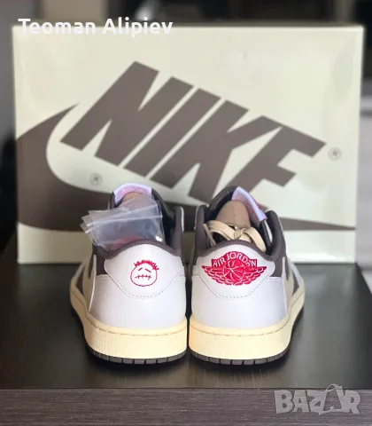 Travis Scott, Air Jordan 1, 42 EU, снимка 4 - Ежедневни обувки - 55340821