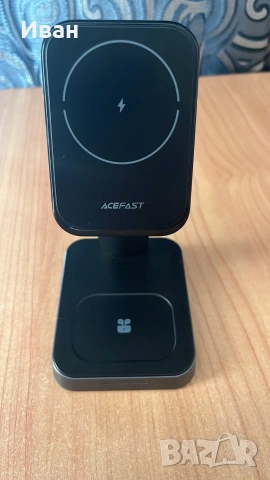 AceFast безжично зарядно за Apple