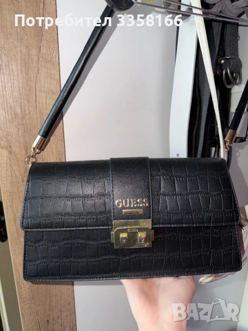 Чанта Guess