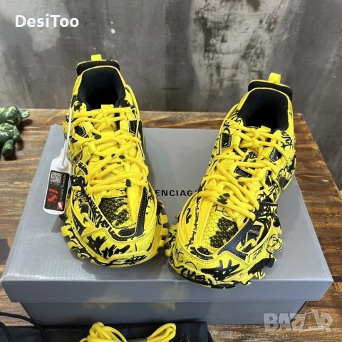 Balenciaga Track Sneaker "Black/Neon Yellow Laces" , снимка 5 - Маратонки - 54358408