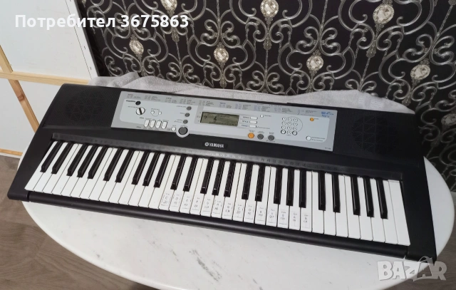 Продавам синтезатор Yamaha 