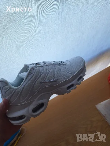Обувки nike tn white , снимка 2 - Кецове - 55474935