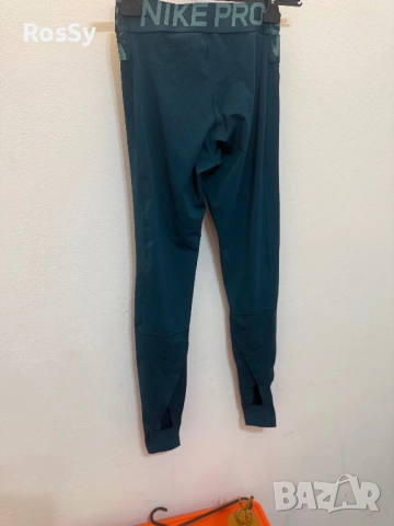 Дамски клин Nike pro, снимка 2 - Клинове - 54543794