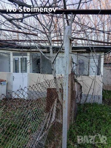 Къща с двор в с. Памидово, снимка 8 - Къщи - 55100045