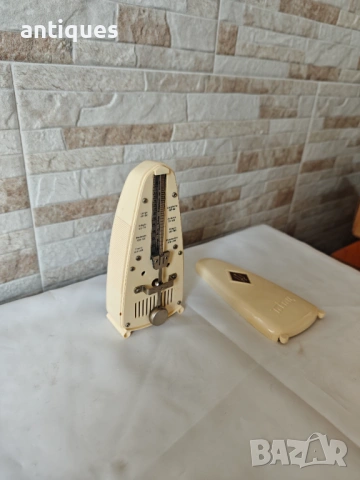 Стар немски метроном - Taktell - Made in Germany - 1970"г., снимка 9 - Антикварни и старинни предмети - 54626815