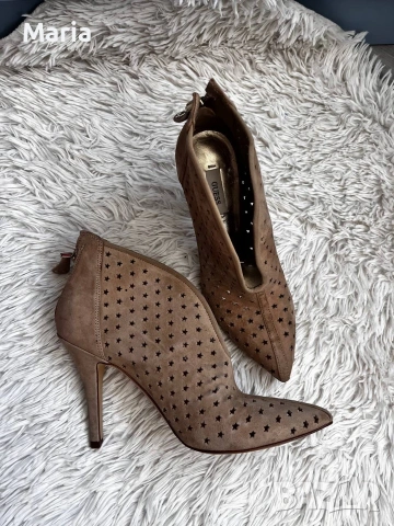 Дамски боти Guess