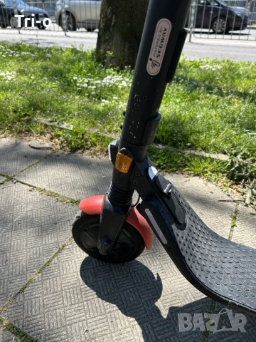Ninebot KickScooter ES1LD Powered by Segway - електрическа тротинетка, снимка 5 - Скейтборд, ховърборд, уейвборд - 54334282