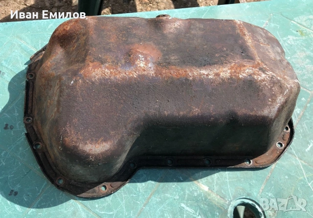 Маслена вана картер голф 1.6 TD оргинал, снимка 4 - Части - 54354465