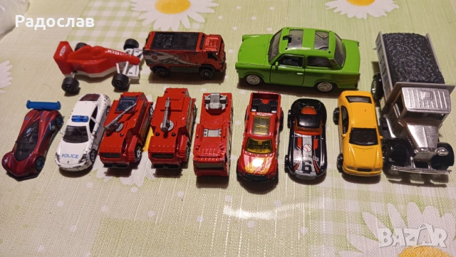 Камиончета и колички метални за колекция 