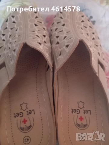 Продавам дамски чехли, снимка 4 - Чехли - 54100536