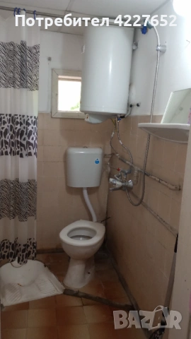 Продавам къща с дворно място и гараж, снимка 11 - Къщи - 54704655