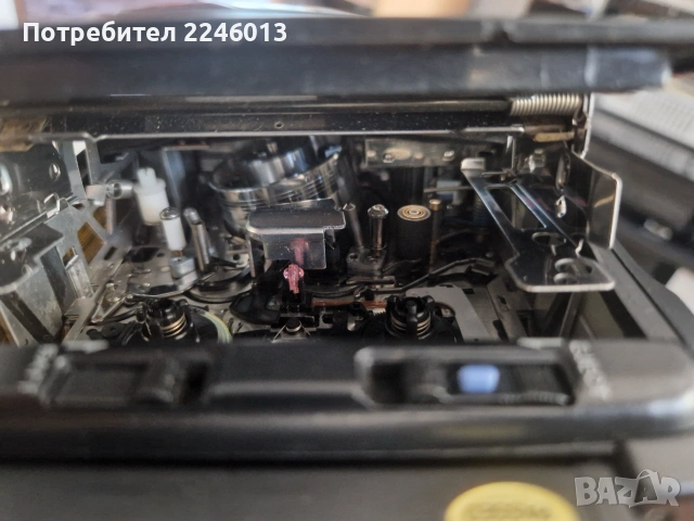 Ретро видеокамера Sony Handycam CCD-F550E.Комплект -батерия+зарядно/чисто нови/, снимка 5 - Камери - 55088454