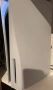 Playstation 5 с в контролера и 2 игри, снимка 2